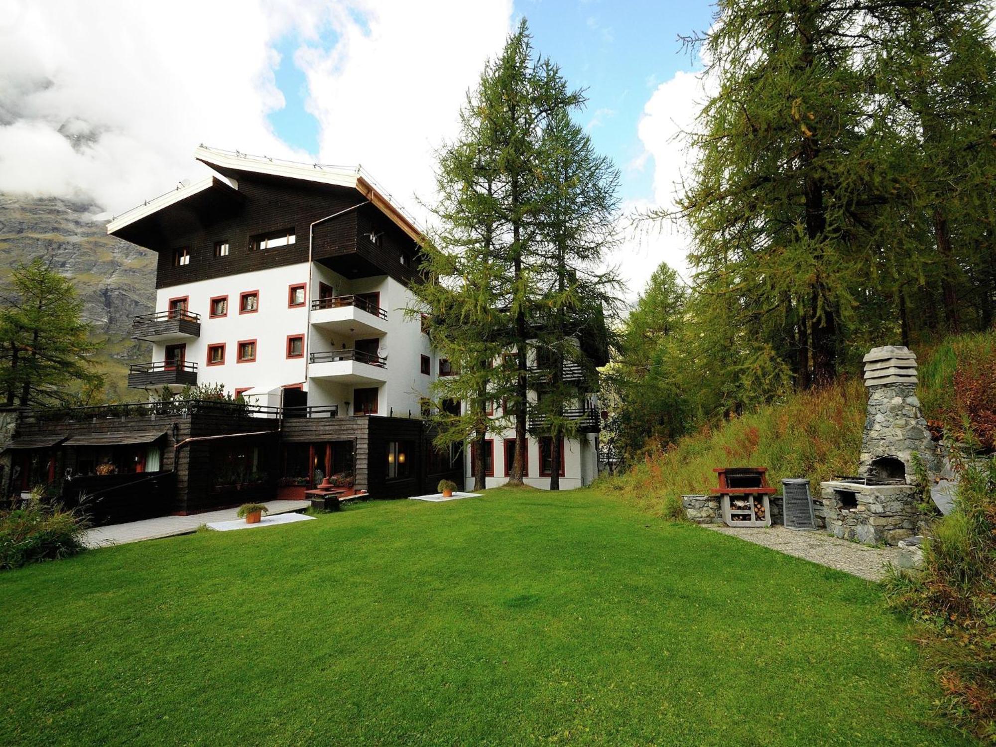 Contemporary Apartment In Breuil Cervinia Near Ski Area Экстерьер фото